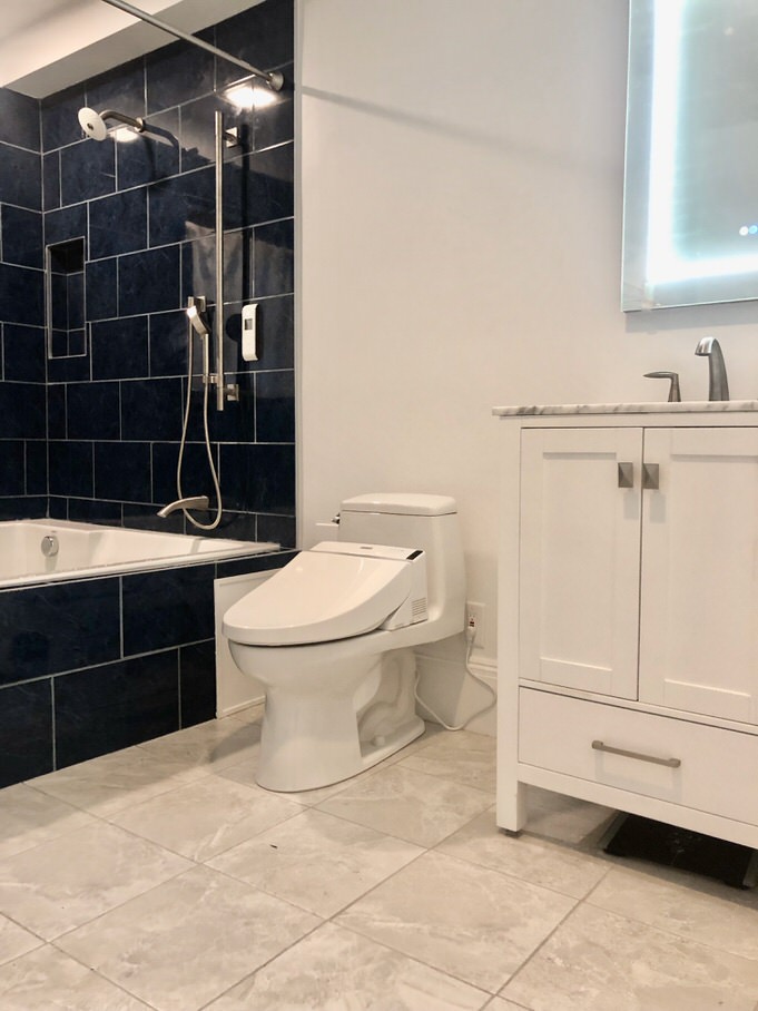 Two-person-soaking-bathtub-brookline-bathtroom-remodelers-